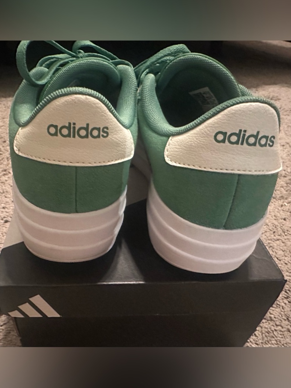 Women’s Adidas VL Court Bold Sneaker- Size 6 - Picture 4 of 6